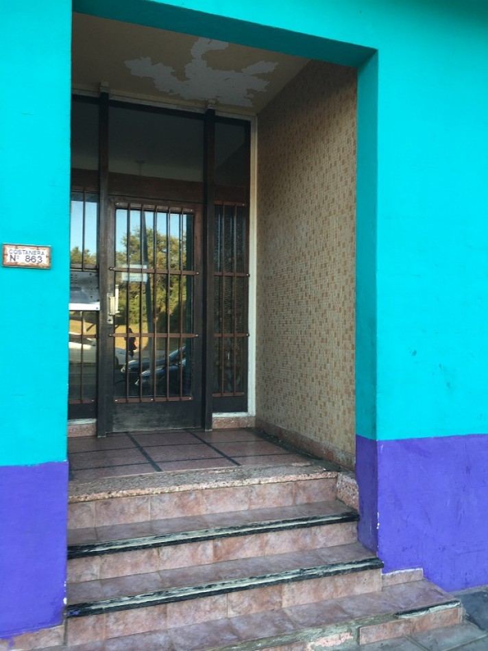 Depto. 2 ambientes - Costanera N°863 e/ 35 y 36 - V48