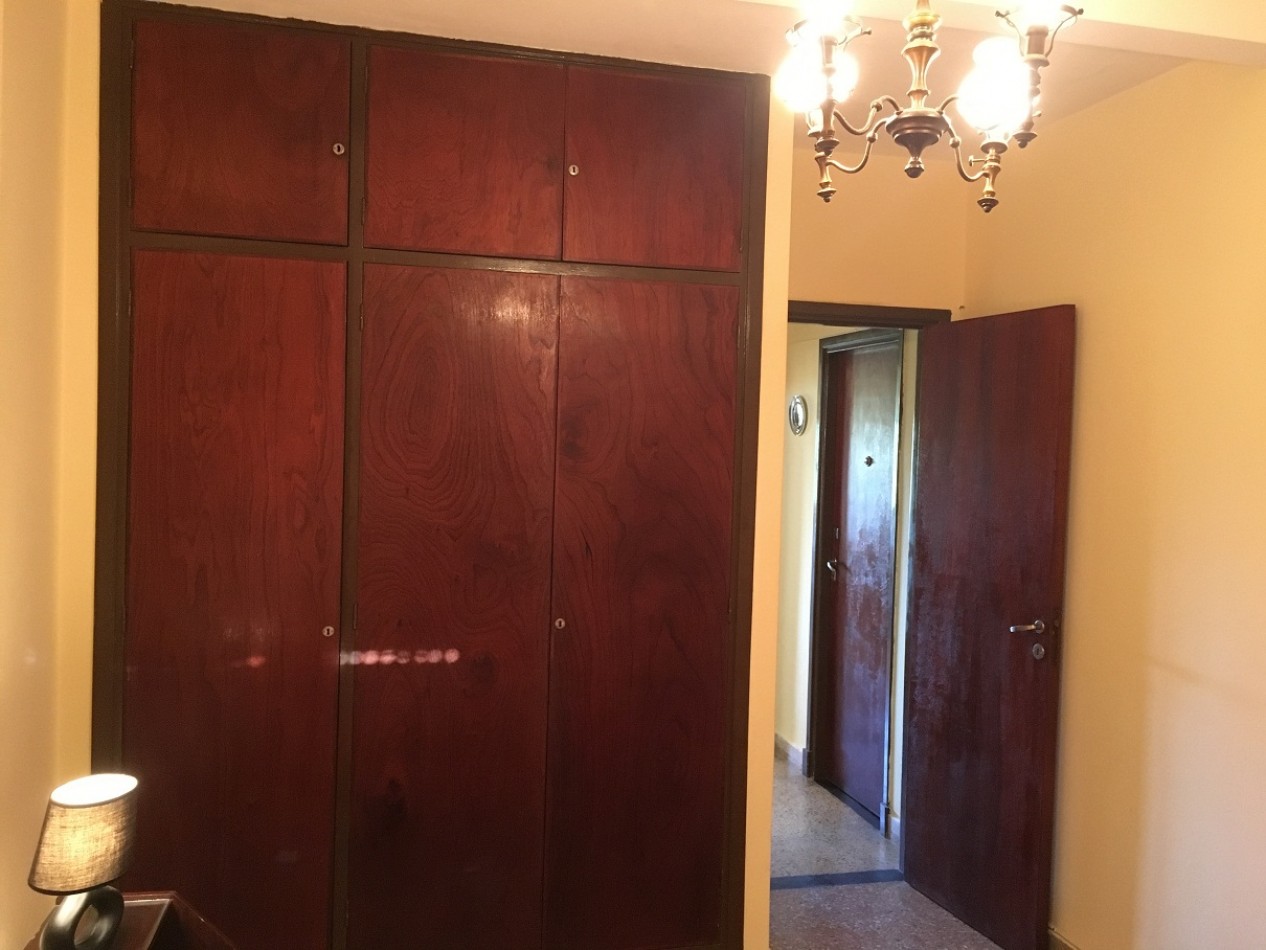Depto. 2 ambientes - Costanera N°863 e/ 35 y 36 - V48