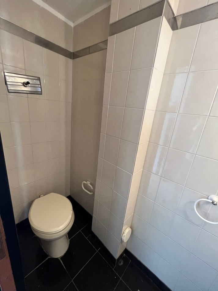 Duplex 4 ambientes - Calle 36 N°465 e/ 4 y 5 - A29
