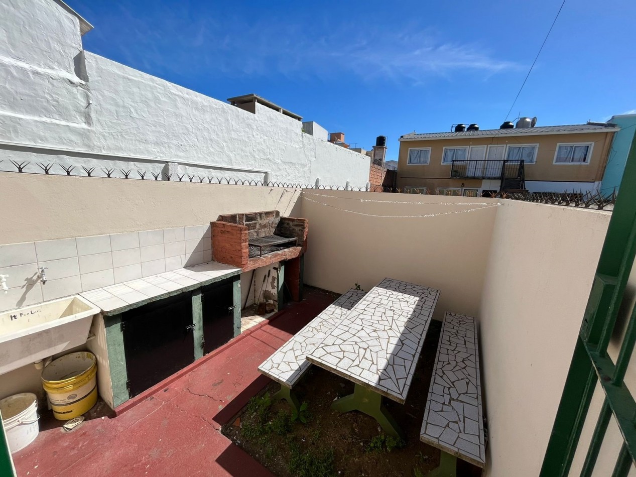 Duplex 4 ambientes - Calle 36 N°465 e/ 4 y 5 - A29