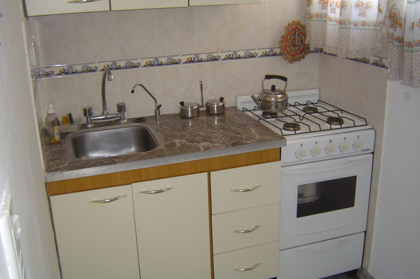 Duplex 3 ambientes - Calle 47 N°343 e/ 3 y 4 - V77