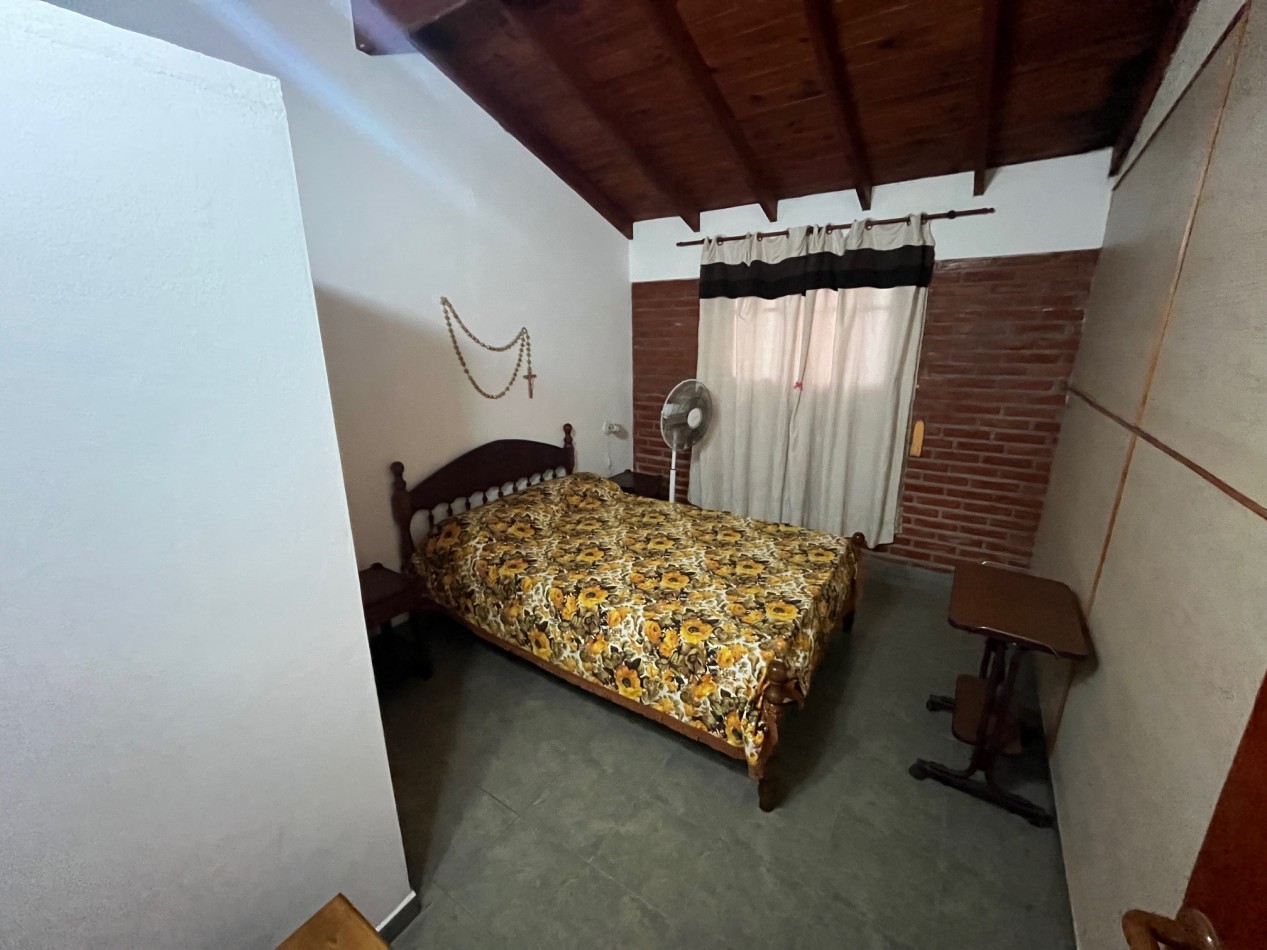 Duplex 3 ambientes - Calle 44 N°167 e/ 1 y 2 - V13