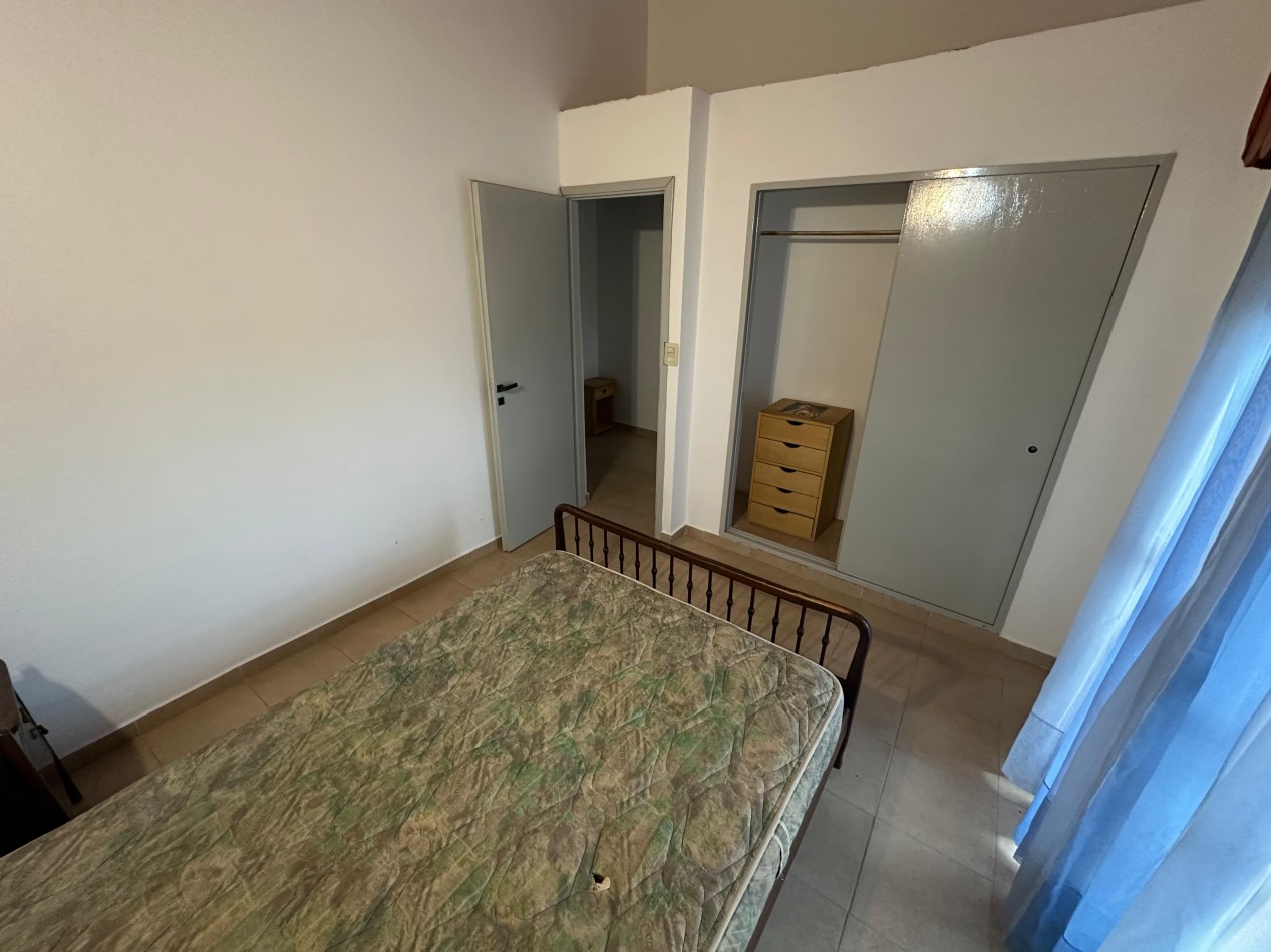Duplex 3 ambientes - Calle 49 e/ 5 y 6 - V3A