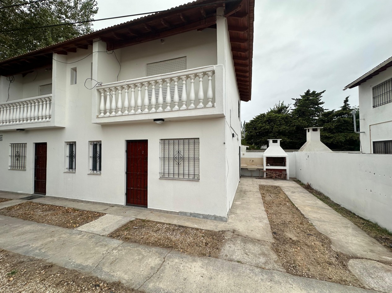 Duplex 3 ambientes - Calle 49 e/ 5 y 6 - V3B