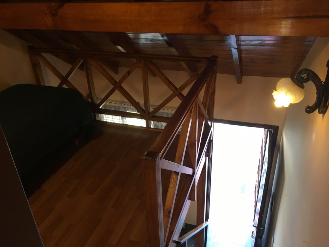 Duplex 3 ambientes - Calle 33 N°661 e/ 6 y 7 - V29