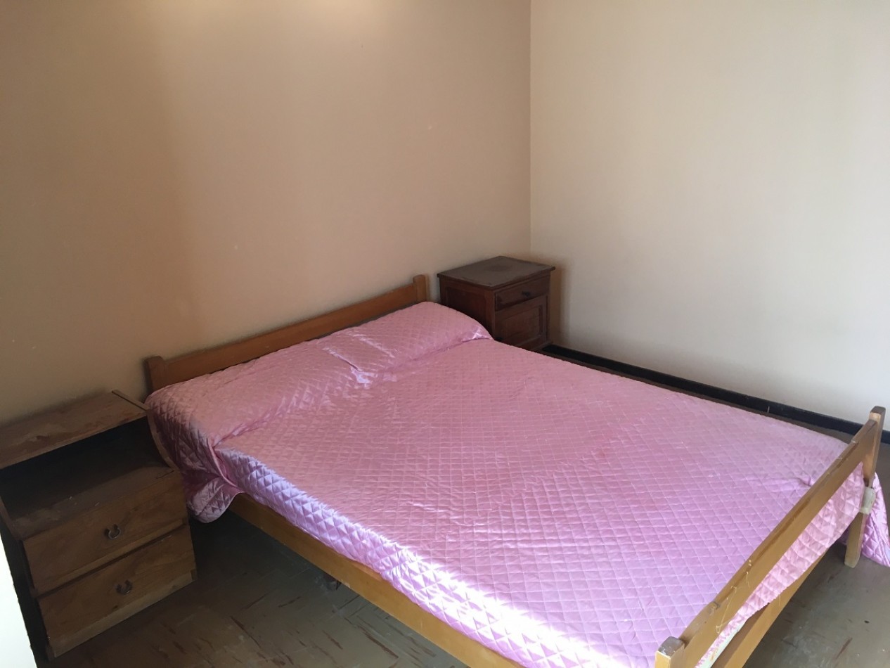 Duplex 3 ambientes - Calle 33 N°661 e/ 6 y 7 - V29