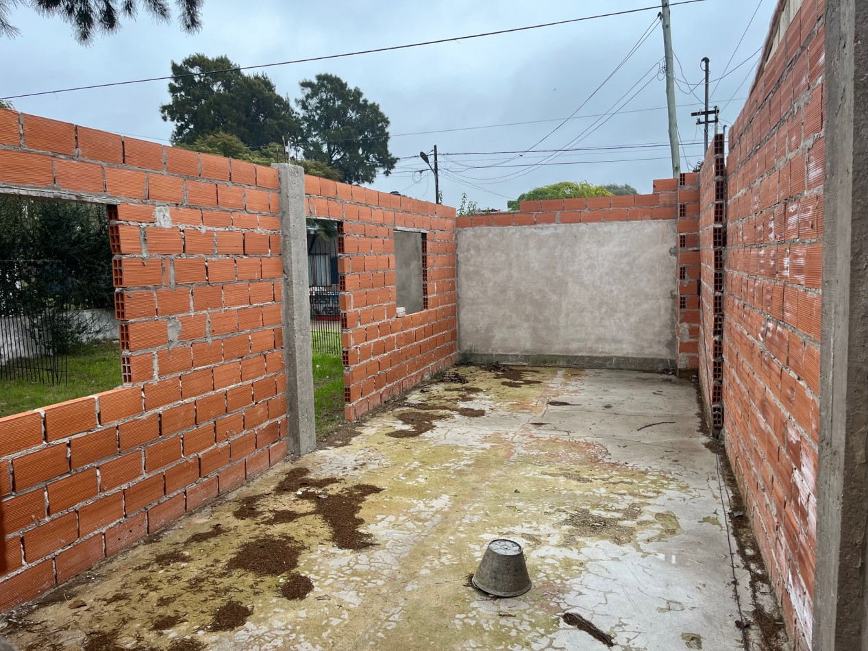 Chalet 4 ambientes - Calle 13 N°1060 e/ 37 y 38 - V34