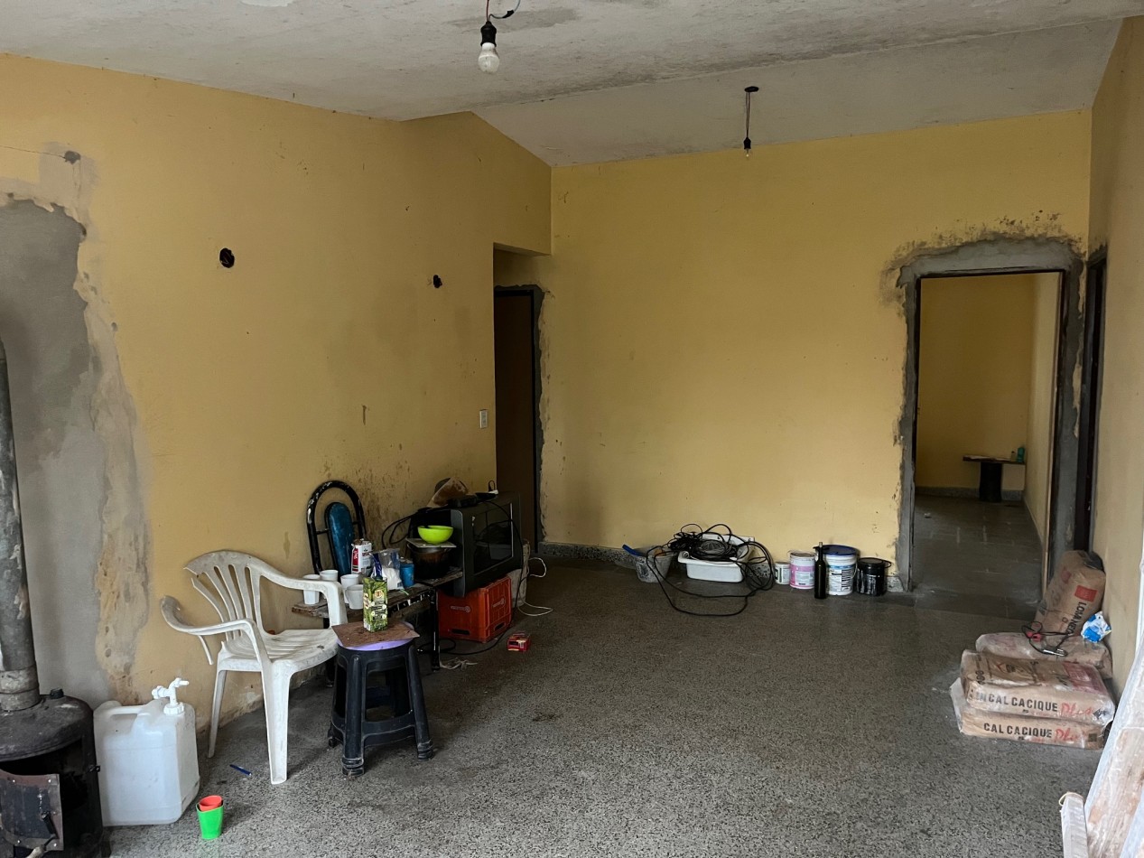 Chalet 4 ambientes - Calle 13 N°1060 e/ 37 y 38 - V34