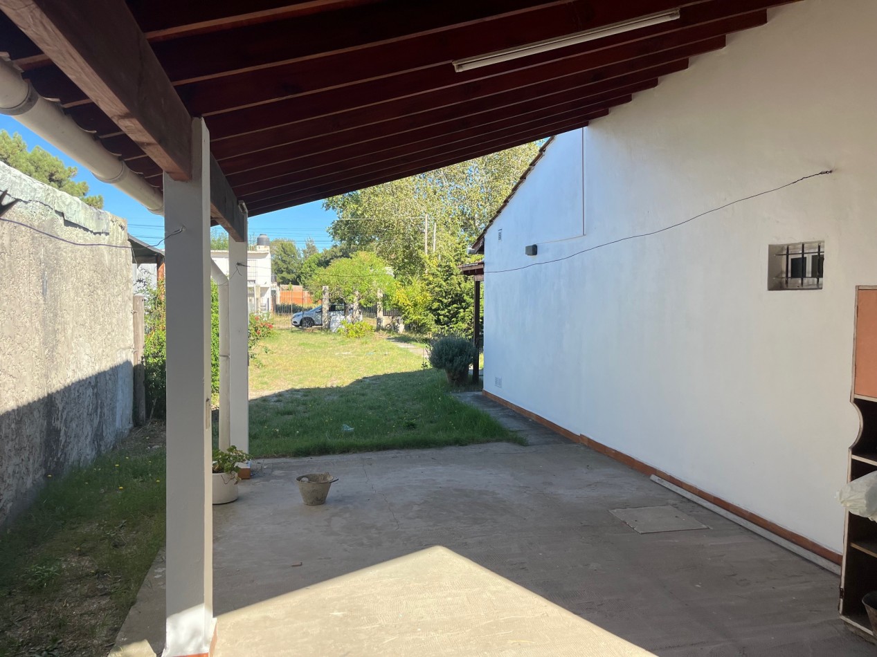 Chalet 4 ambientes - Calle 6 N°2048 e/ 47 y 48 - V5
