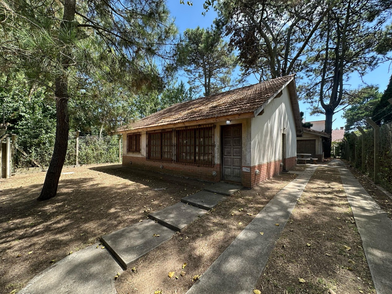 Chalet 4 ambientes - Calle Mendoza N°625 - V53
