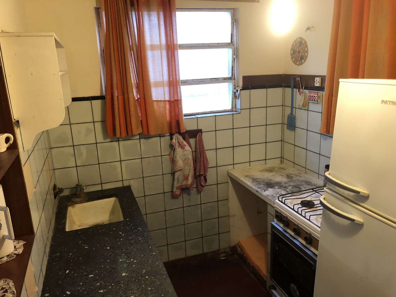 Chalet 4 ambientes - Calle 3 N°664 e/ 33 y 34 - V73