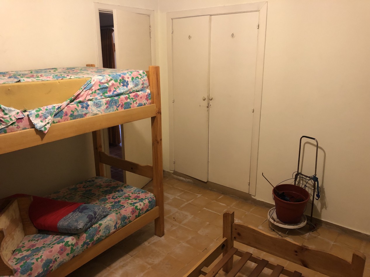 Chalet 4 ambientes - Calle 3 N°664 e/ 33 y 34 - V73