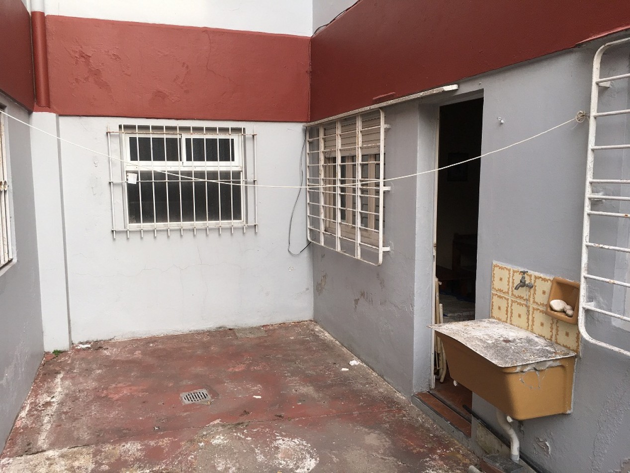 Depto. 2 ambientes - Diagonal 19 e/ 2 y 3 - V10