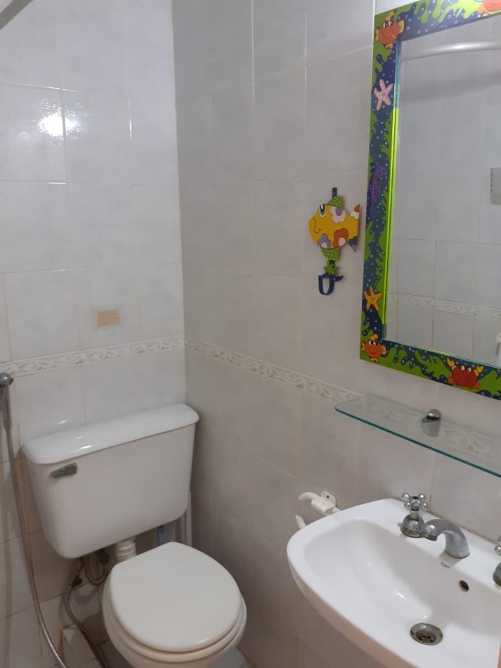 Depto. 1 ambiente - Calle 2 N°514 e/32 y 33 - V74