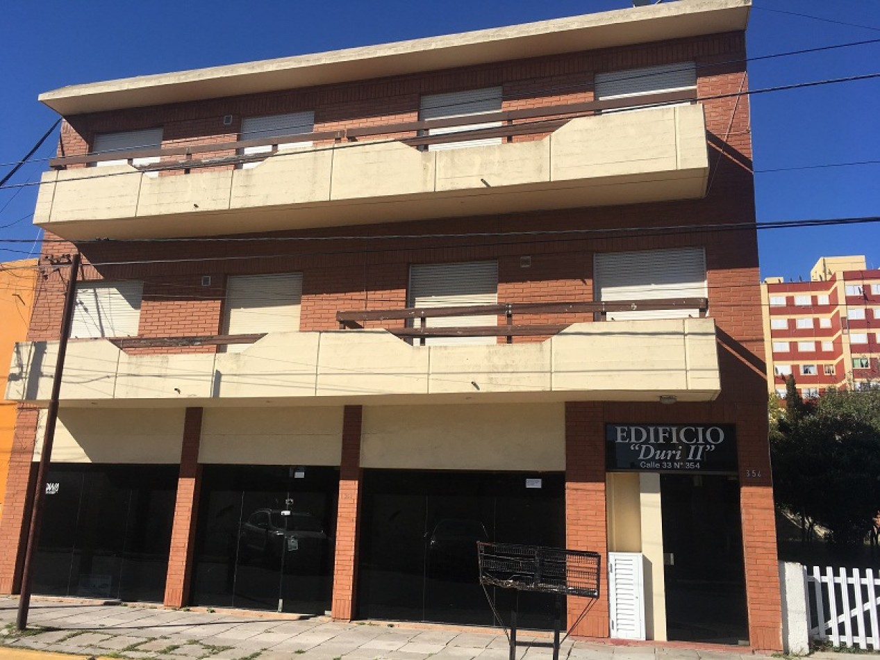 Depto. 2 ambientes - Calle 33 N°354 e/3 y 4 - V68