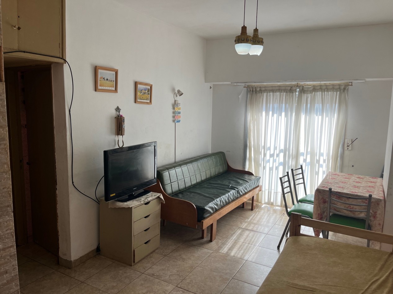 Monoambiente - Calle 2 N°702 e/ 34 - V58