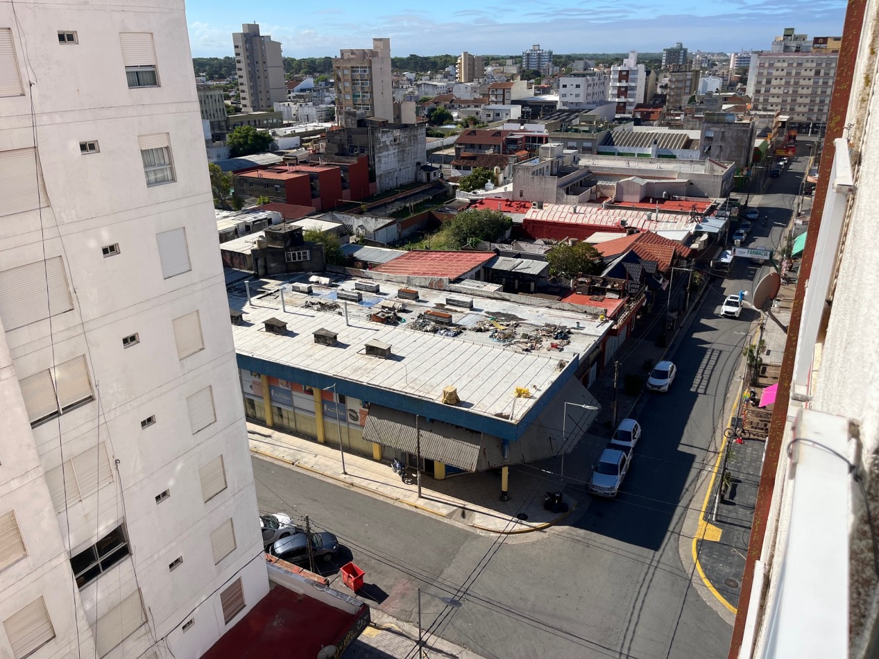 Monoambiente - Calle 2 N°702 e/ 34 - V58