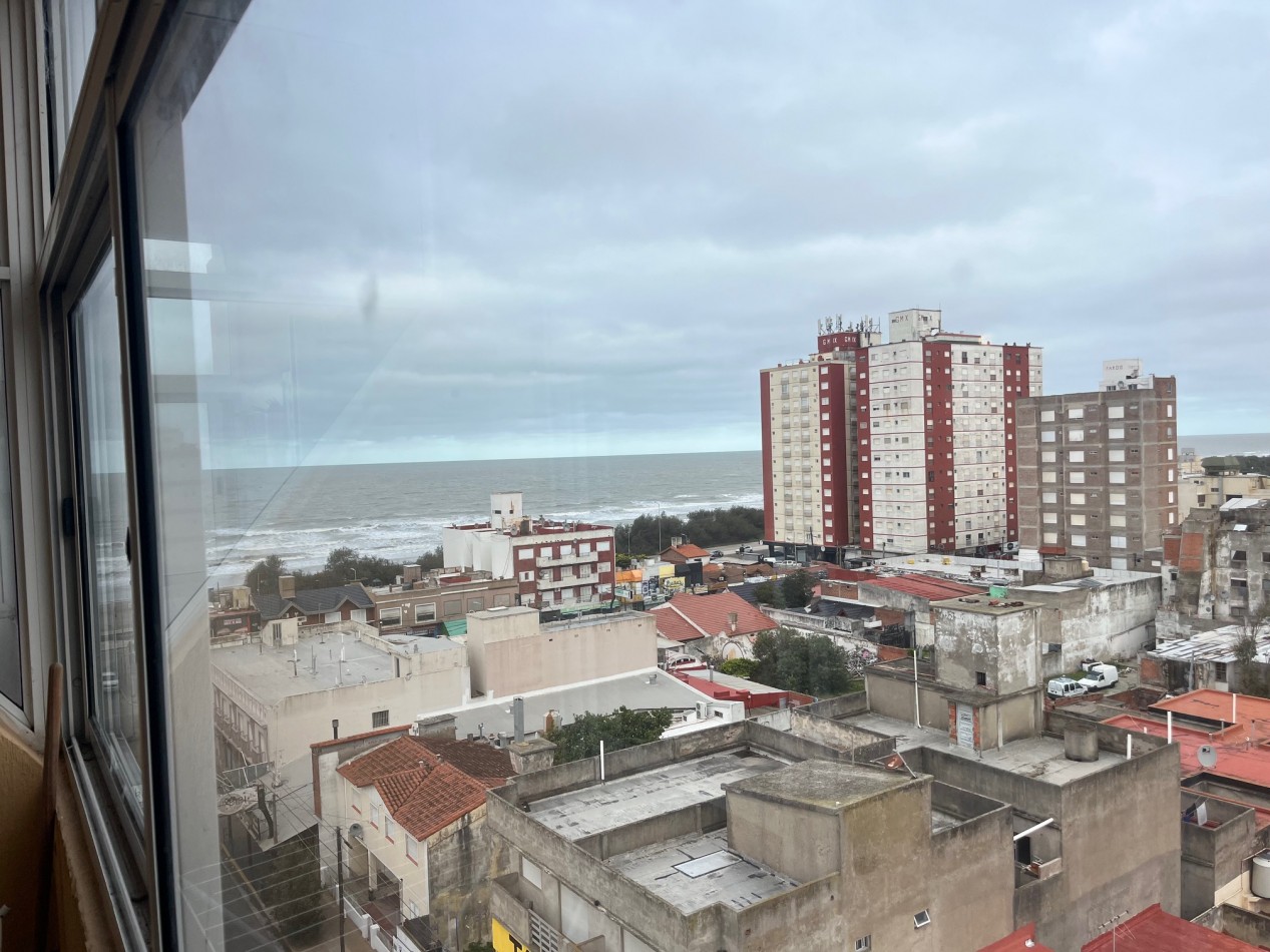 Depto. 2 ambientes - Calle 33 N°267-269 e/2 y 3 - V52