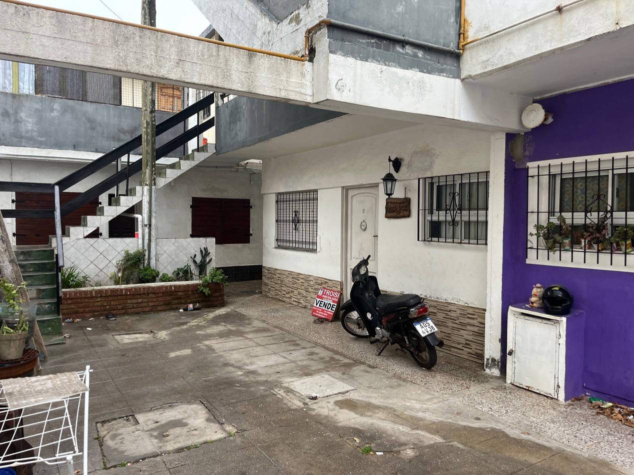 Depto. 3 ambiente - Calle 30 N°350 e/3 y 4 - V46