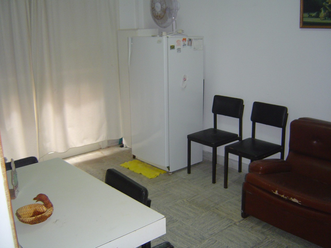 Depto. 2 ambientes - Av. Costanera e/27 y 28 - V41