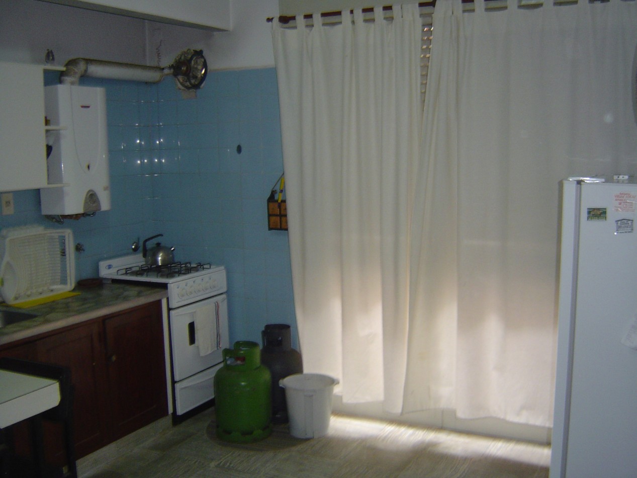 Depto. 2 ambientes - Av. Costanera e/27 y 28 - V41