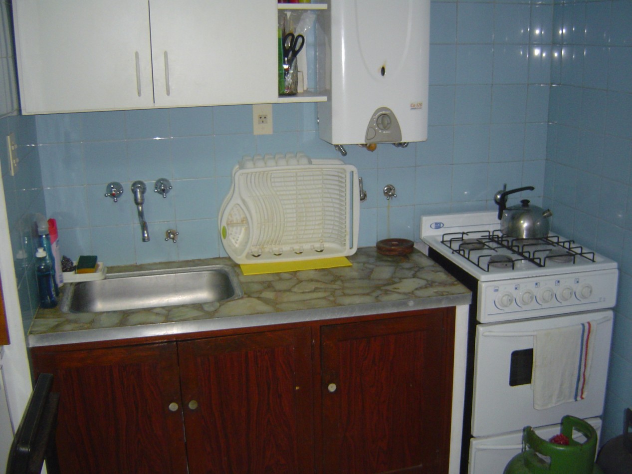 Depto. 2 ambientes - Av. Costanera e/27 y 28 - V41