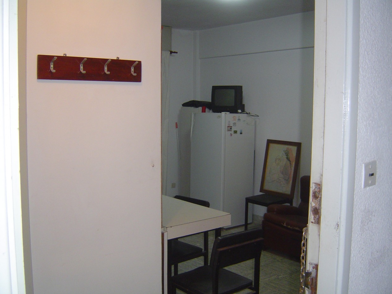 Depto. 2 ambientes - Av. Costanera e/27 y 28 - V41