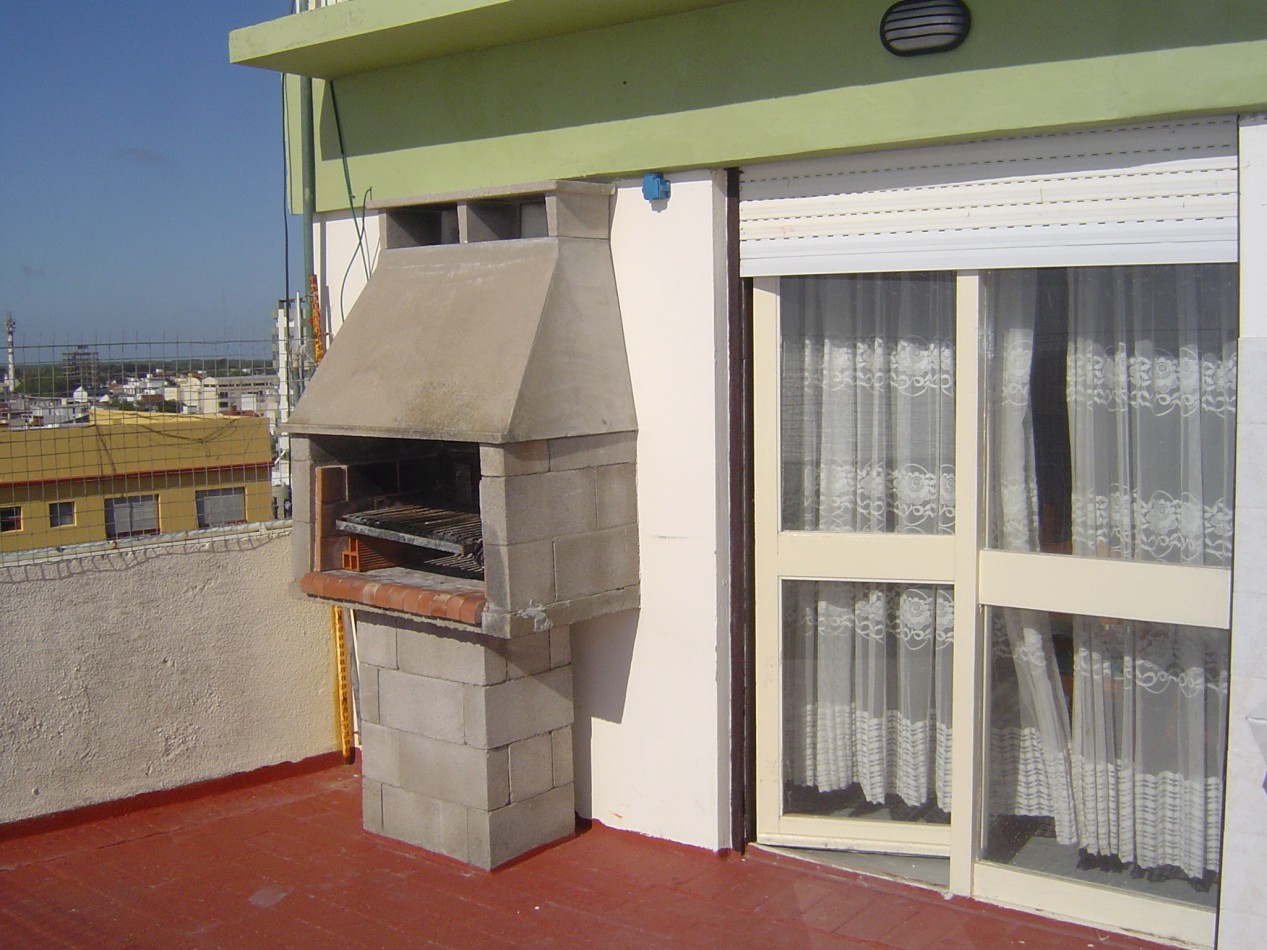 Depto. 2 ambientes - Costanera e/31 y 32 - V20