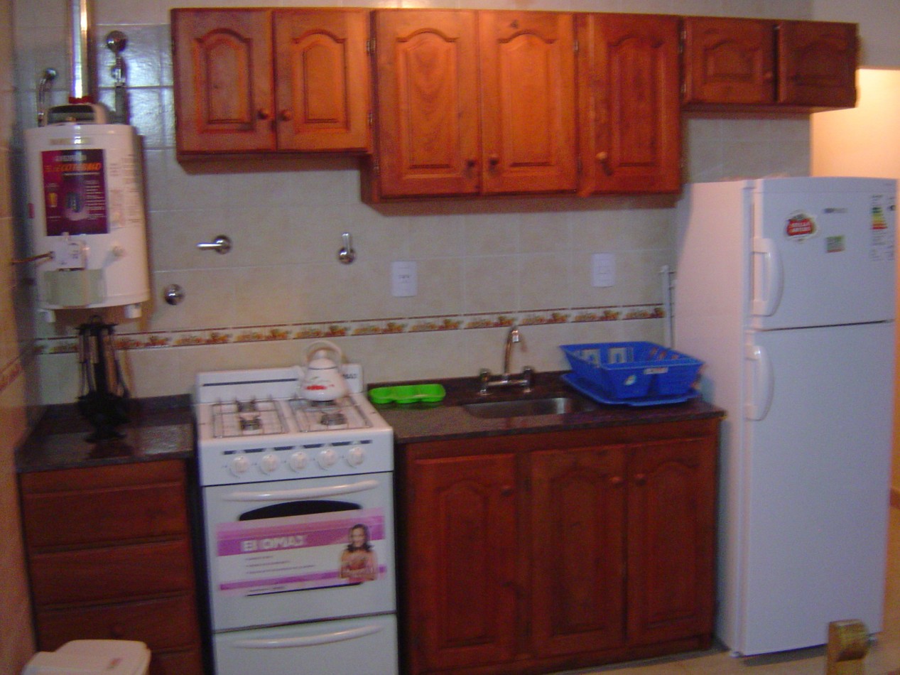 Depto. 2 ½ amb - Av. 32 e/ 7 y 8 - V23