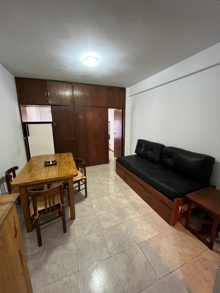  Depto. 1 ½ amb - Costanera N°709 esq. 34 - V28