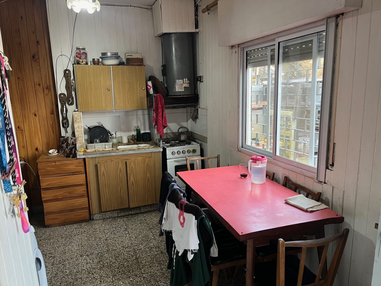 Depto. 2 ambientes con cochera - Calle 7 e/33 y 34 - V35