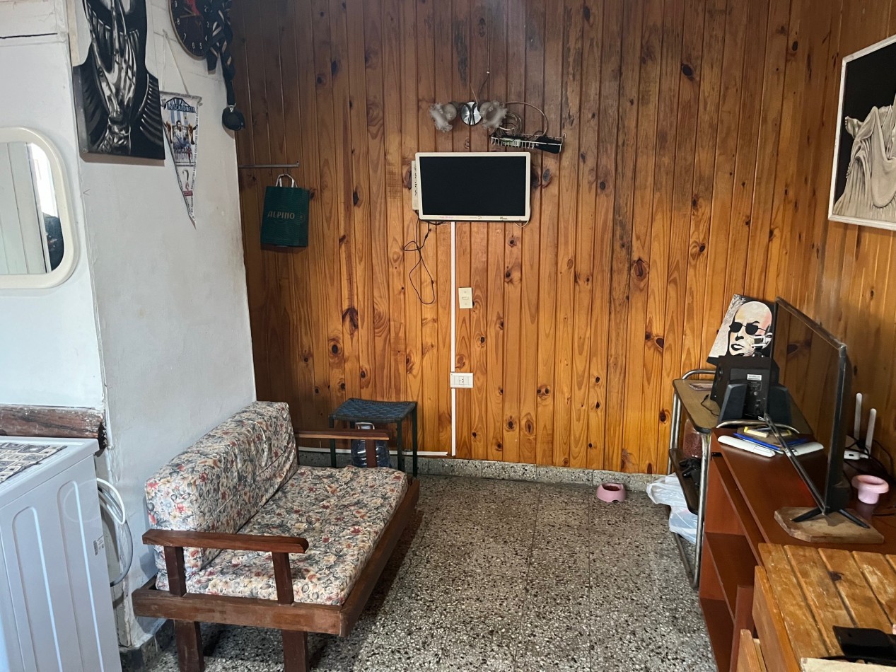 Depto. 2 ambientes con cochera - Calle 7 e/33 y 34 - V35
