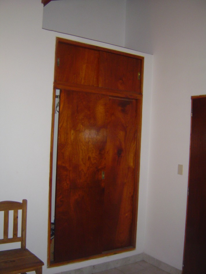 Duplex 3 ambientes - Calle 36 e/Costanera y 2 - V26