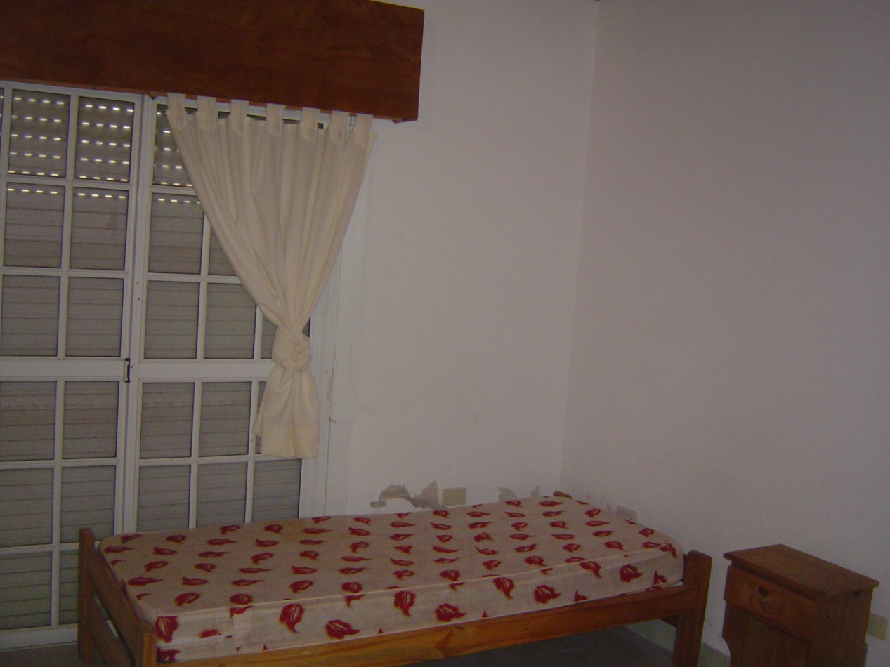 Duplex 3 ambientes - Calle 36 e/Costanera y 2 - V26