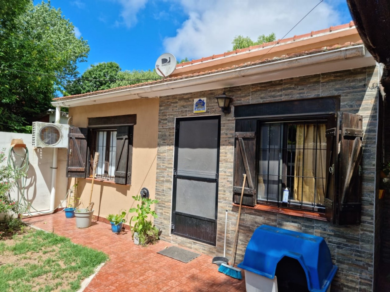 Chalet 4 ambientes - Calle 126 N°230 e/ 103 y 104 - V80