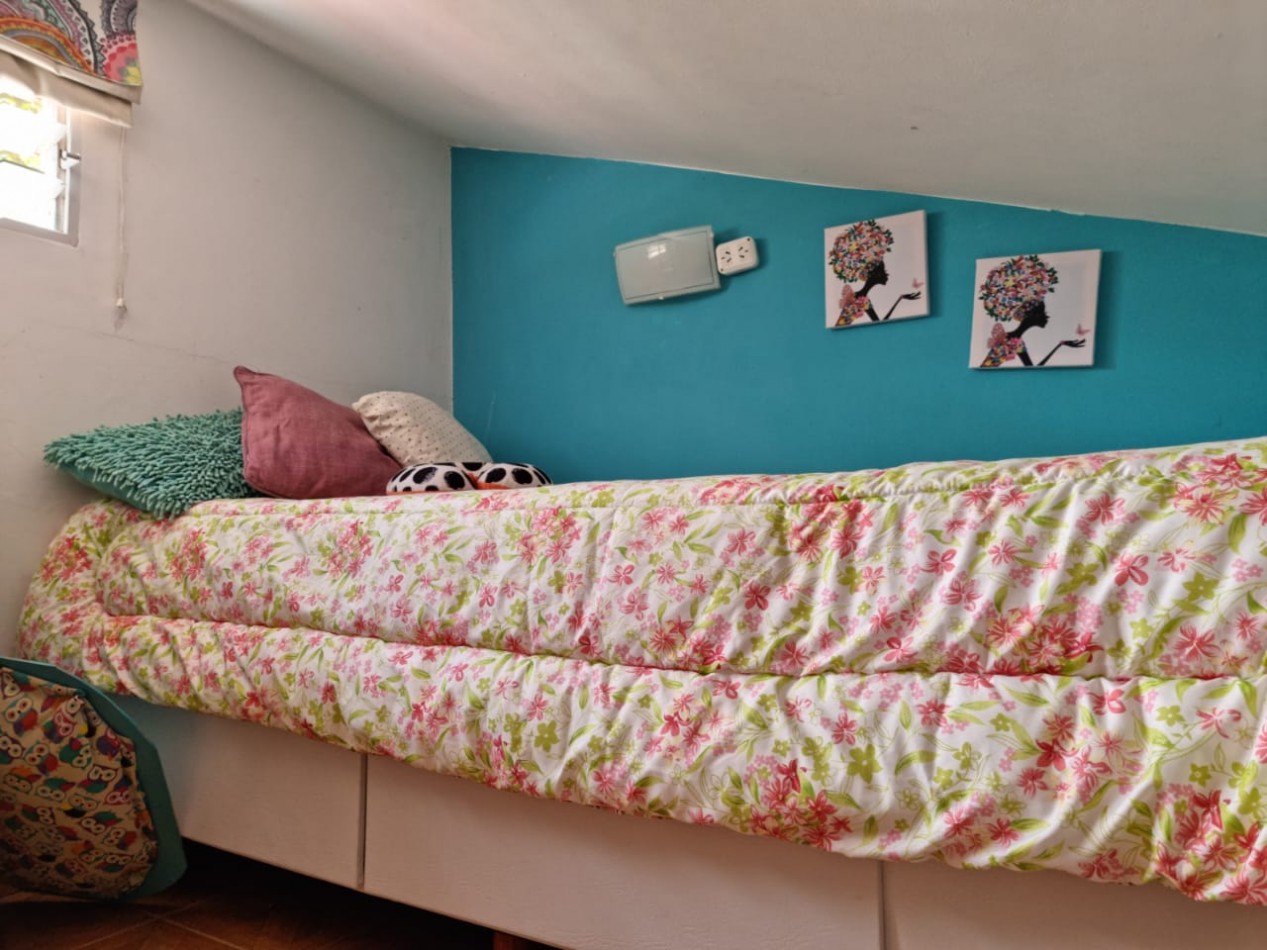 Chalet 4 ambientes - Calle 126 N°230 e/ 103 y 104 - V80