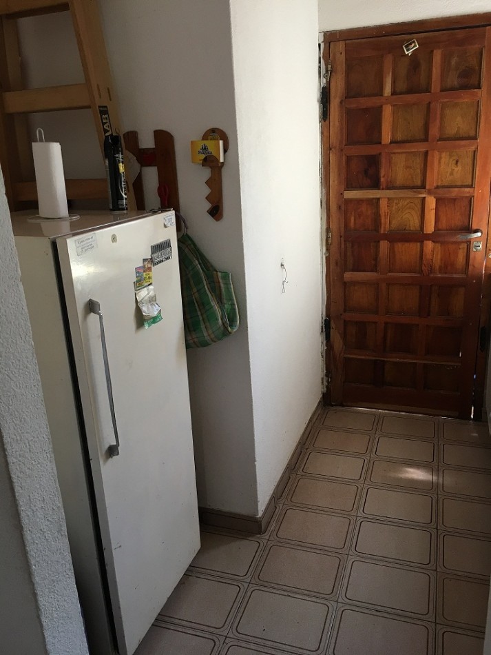 Chalet 3 ambientes - Calle 5 N°1548 e/ 42 y 43 - V32