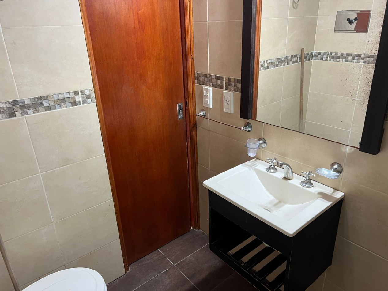 Chalet de 3 ambientes - Calle 29 e/ 6 y 7 - 293