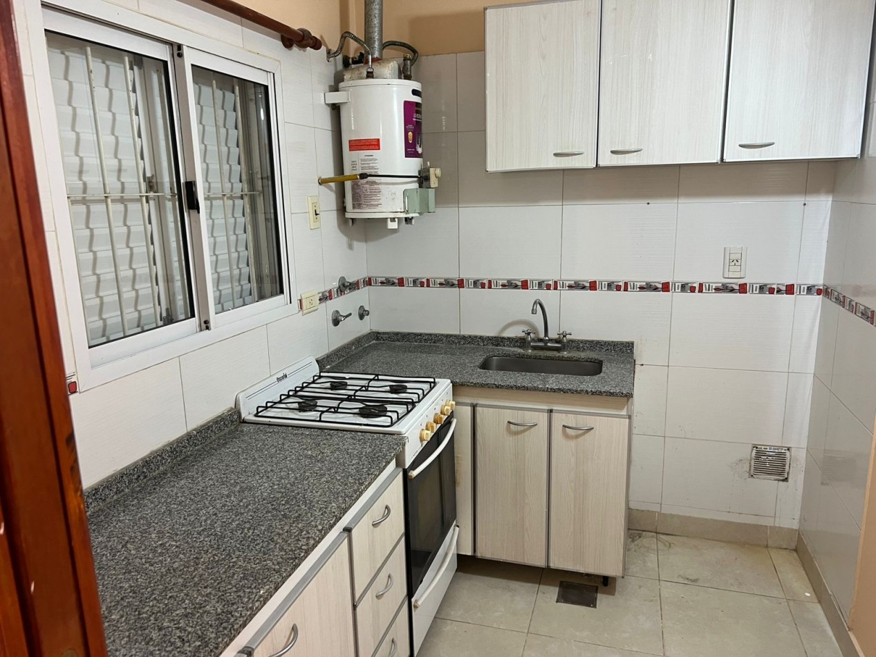 Chalet de 3 ambientes - Calle 29 e/ 6 y 7 - 293