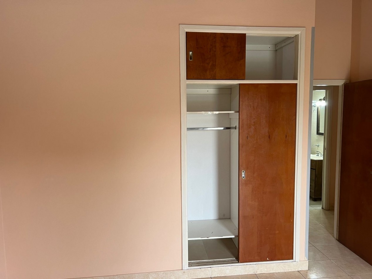 Duplex de 3 ambientes - Calle 64 e/1 y 2 - 642