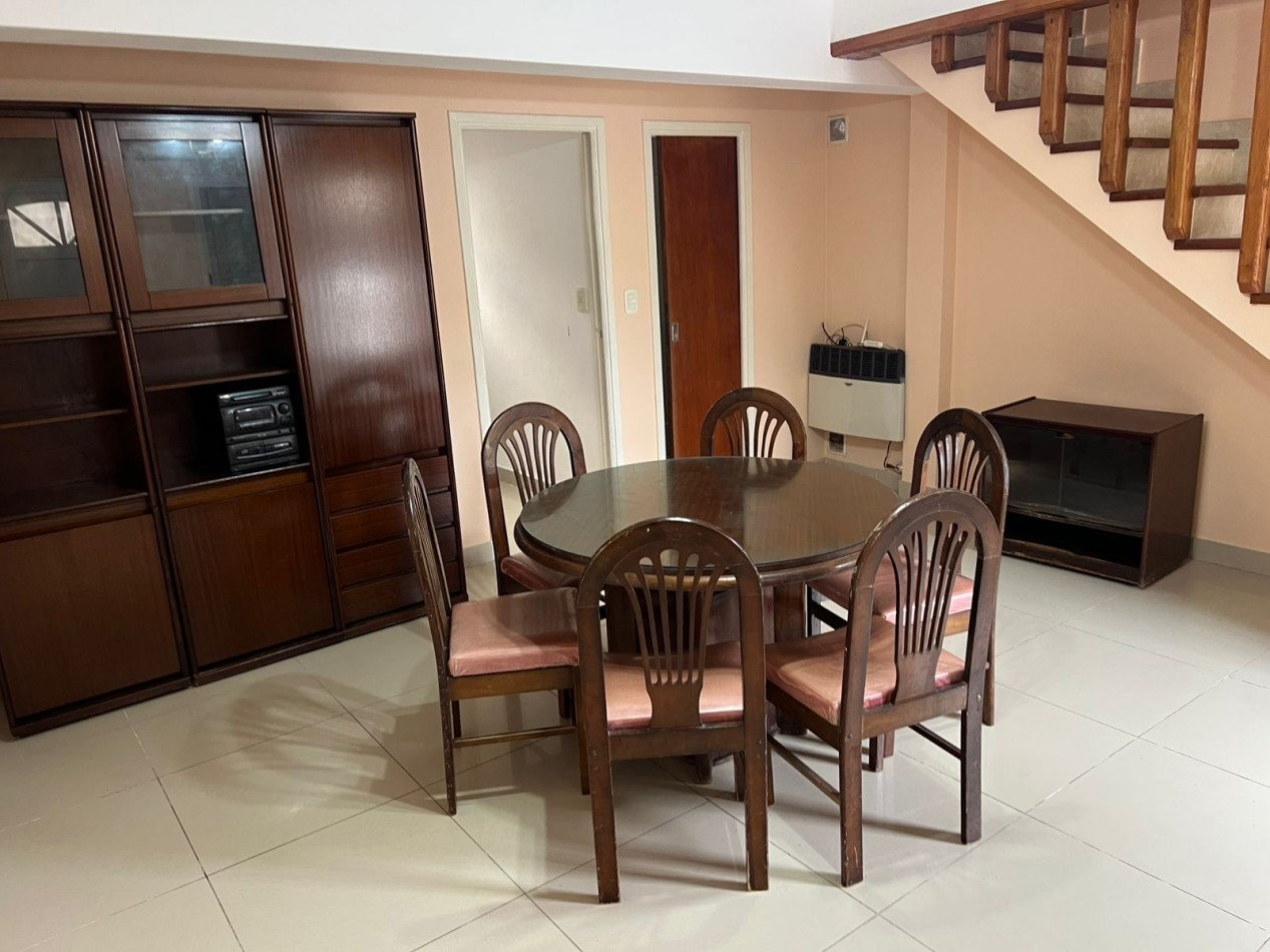 Duplex de 3 ambientes - Calle 64 e/1 y 2 - 642