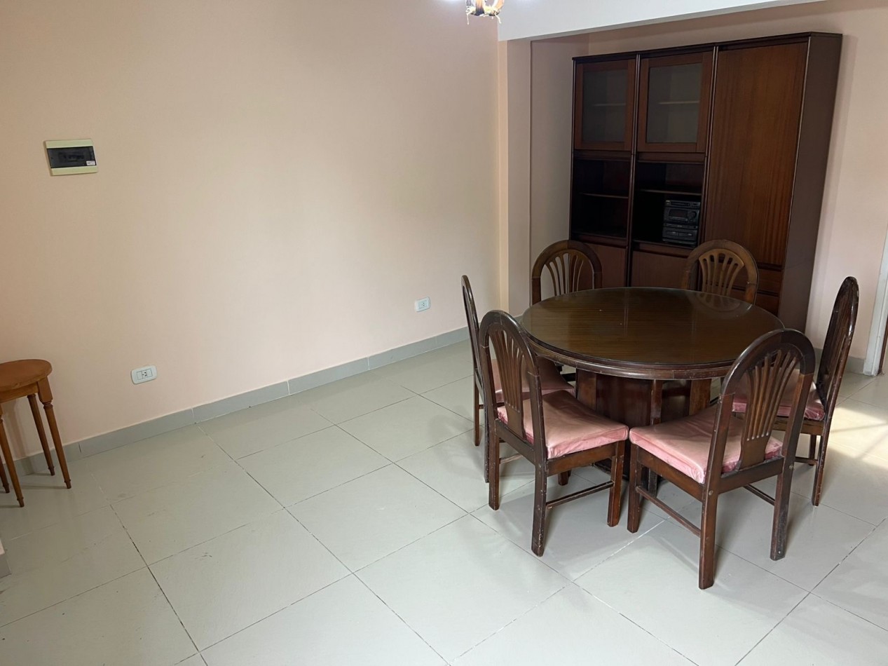 Duplex de 3 ambientes - Calle 64 e/1 y 2 - 642