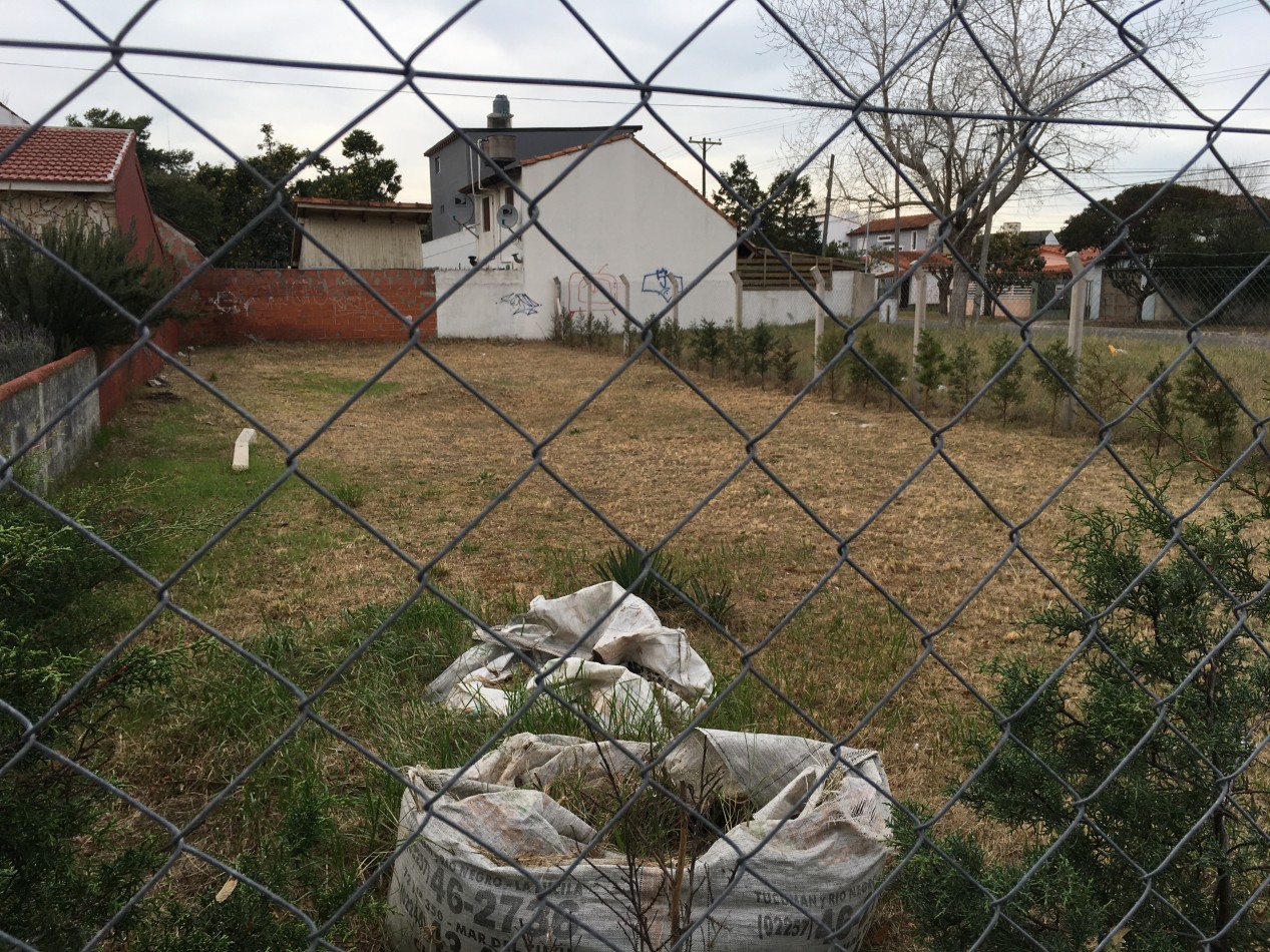 L25 - Lote Calle  9 e/ 29 y 30 - Santa Teresita