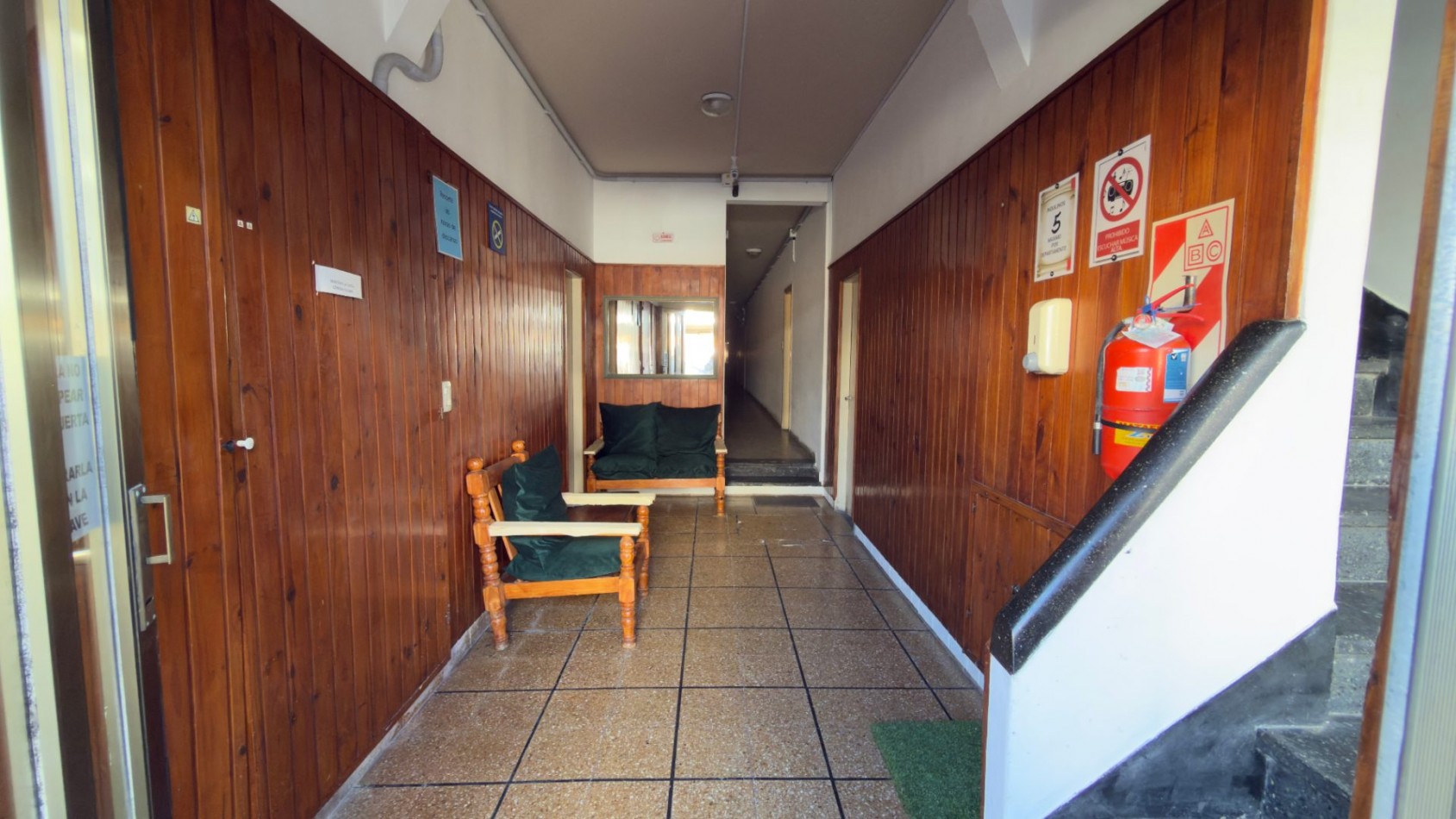 V52 - Depto. 2 ambientes - Calle 37 e/ Costanera y 2