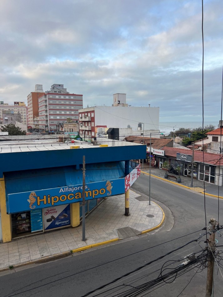 V17 - Depto. 2 Ambientes - Calle 34 N°202 Esq. 2 - 2° piso