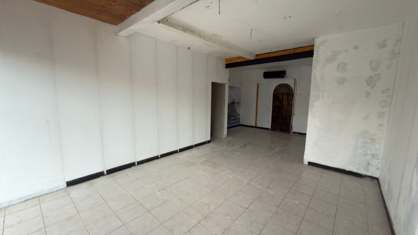 A10 - Local Calle 32 N°317 e/ 3 y 4