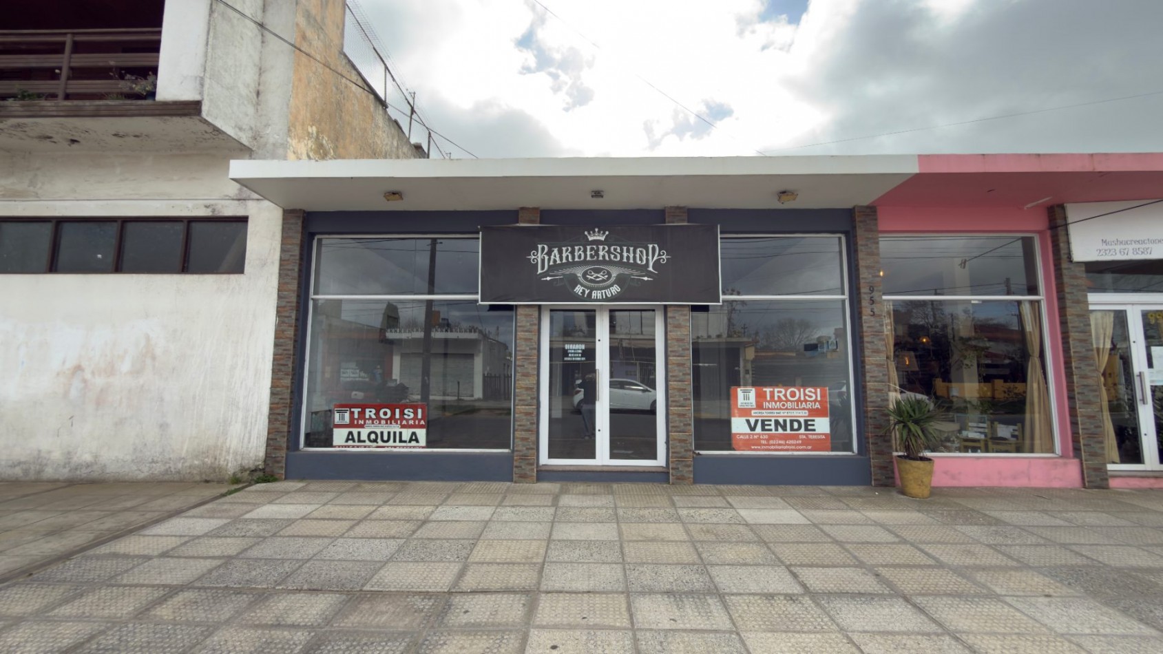 A11 - Local Calle 32 N°941 e/ 9 y 10