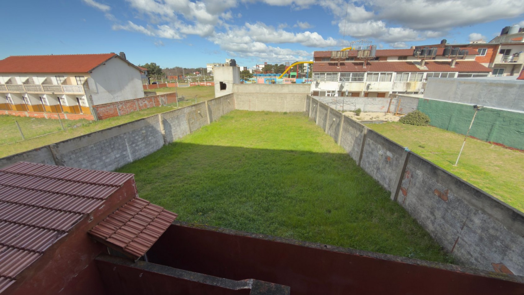 V20 - Departamento 2 Ambientes con Cochera - Calle N°150