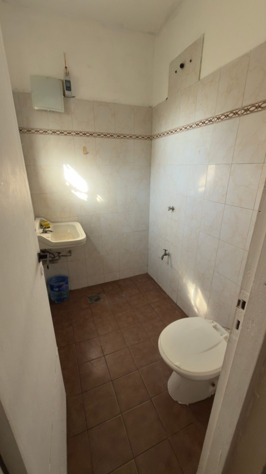 A13 - Local Calle 2 N°620 e/ 33 y 34