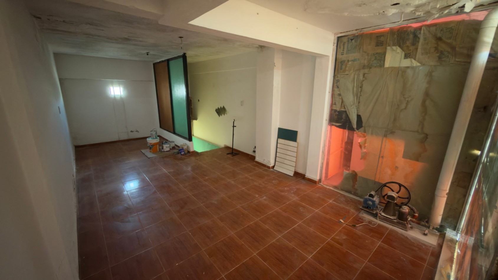 A16 - Local Calle 2 N°666 e/ 33 y 34